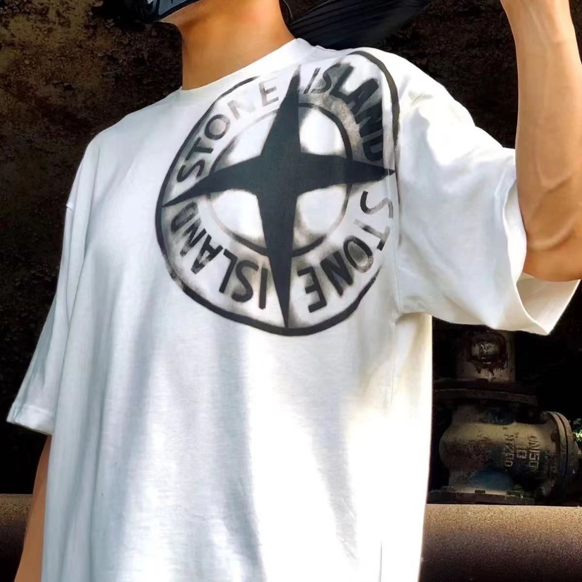 Compass ink direct spray cotton top t-shirt